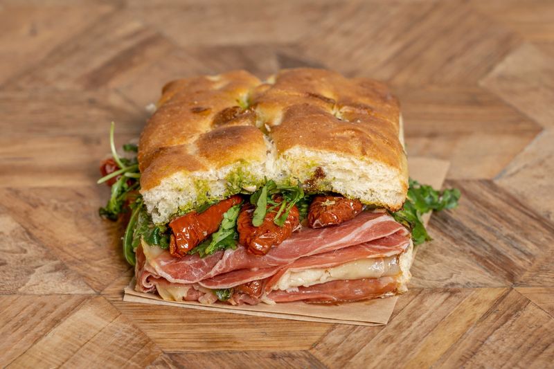 Serranito - Focaccia artisanale Bocarrito Paris 10